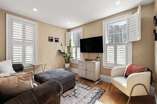 42 Pleasant St #1 Photo 1
