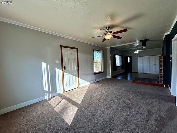 3rd image of 1501 E 14th St