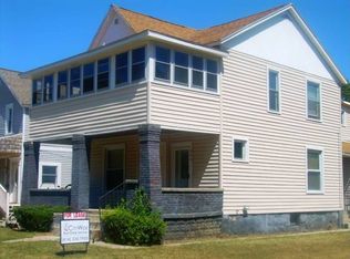 964 Valley Ave NW, Grand Rapids, MI