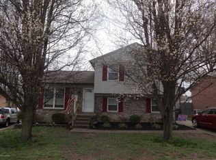 7904 Rochelle Rd, Louisville, KY 40228