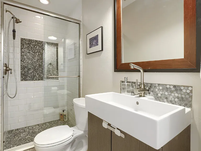 409 Inca St — Photo 22