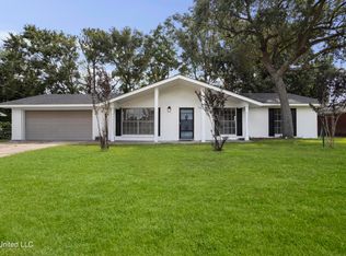 214 Greenwood Ave, Long Beach, MS 39560