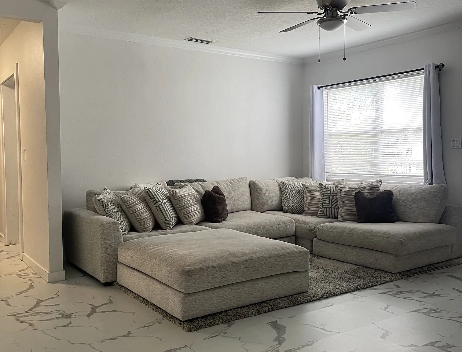 3 bed, 1266 sqft, $2,500 — Photo 3