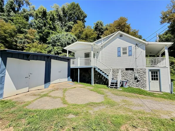 115 Blanche Rd, Fredericktown, PA 15333