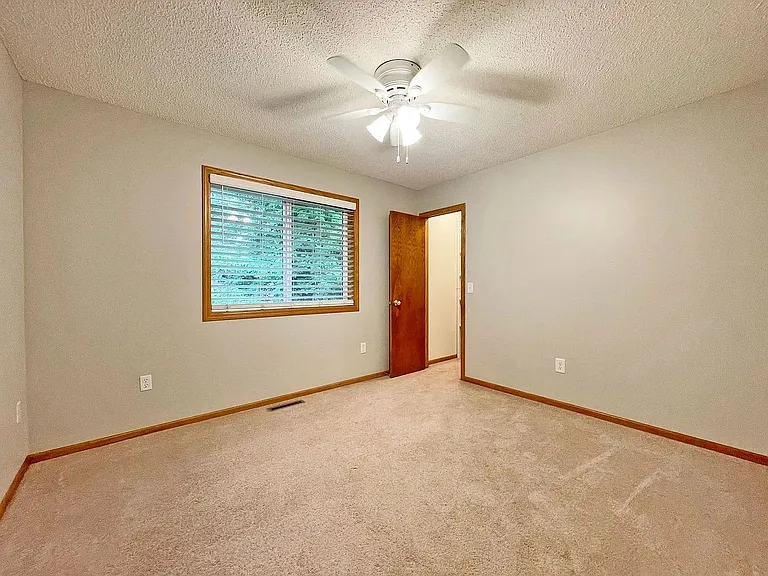12233 Quinn St NW — Photo 15