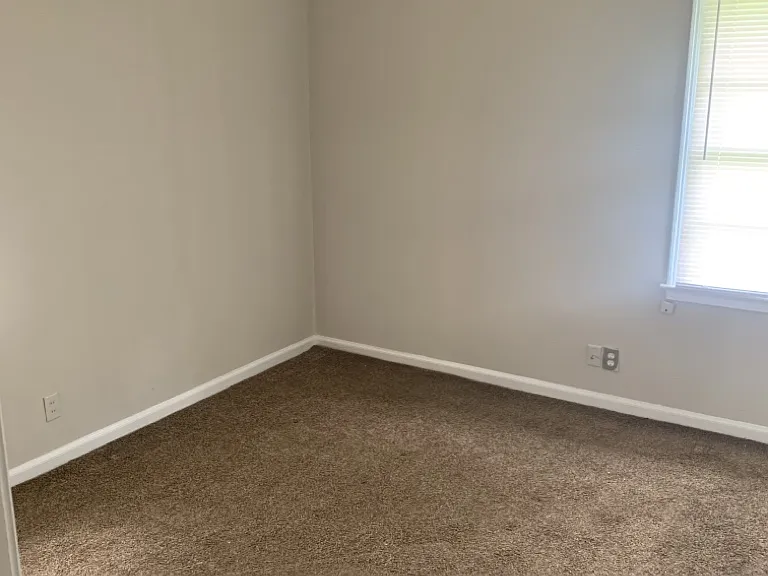 1531 Flamingo Ln — Photo 8