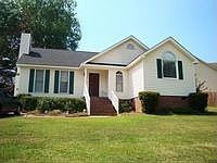 2nd image of 220 Armanda Ct