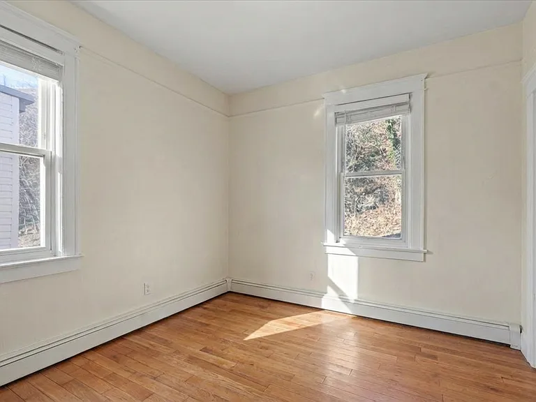 436 Undercliff Ave #2 — Photo 7