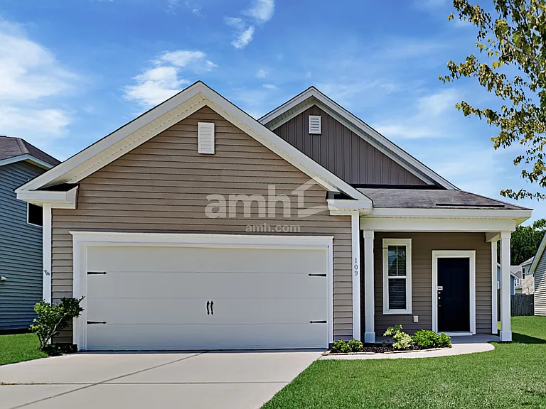 109 Orleans Ct — Photo 1
