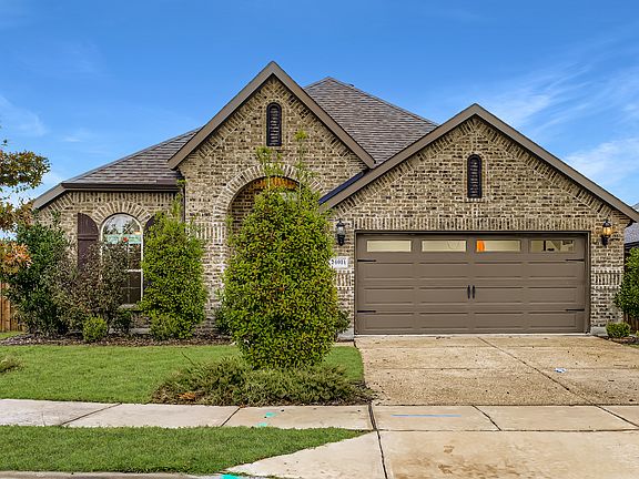 2nd image of 2401 Solomons Pl