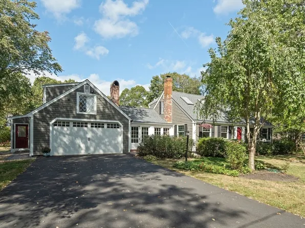 7 Pine Island Rd, Newbury, MA 01951