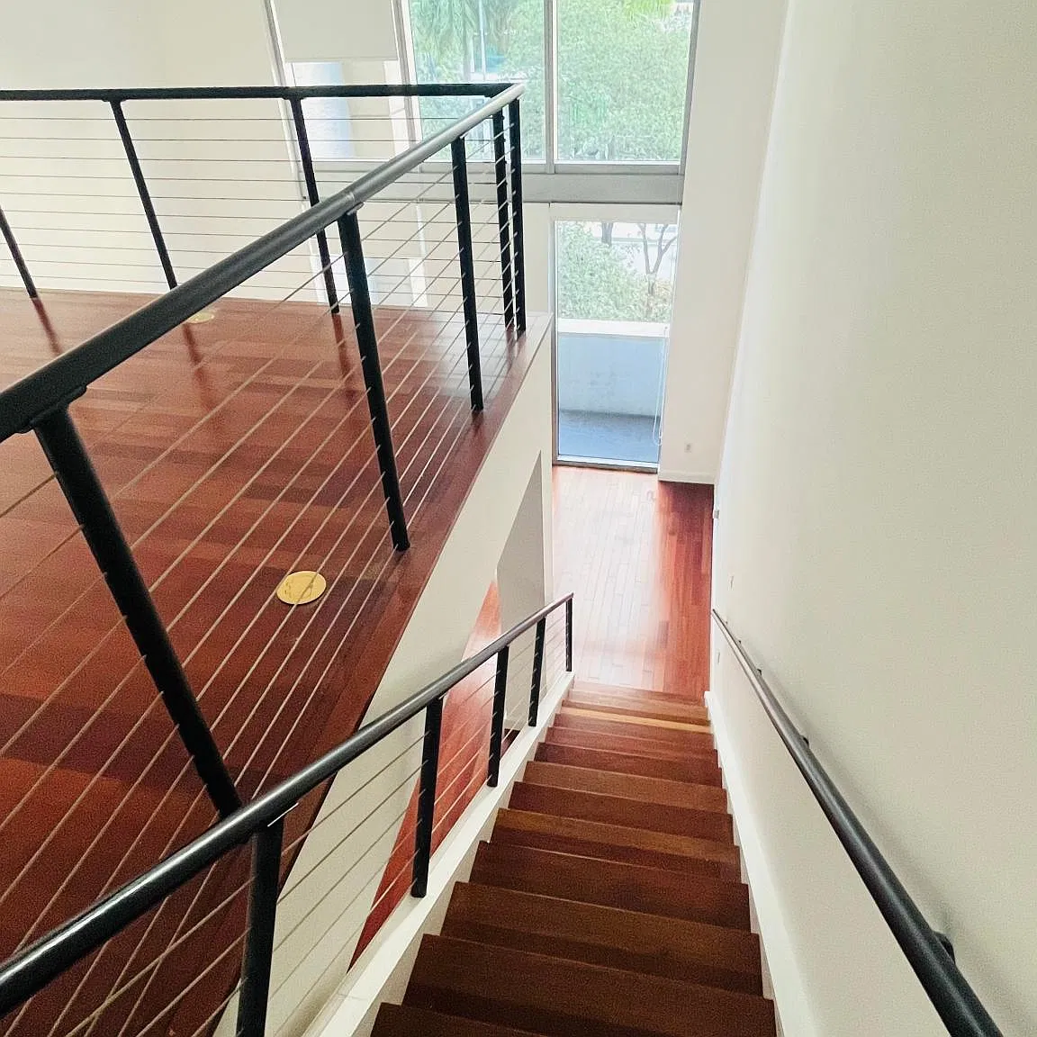 1 bed, 982 sqft, $3,500 — Photo 2