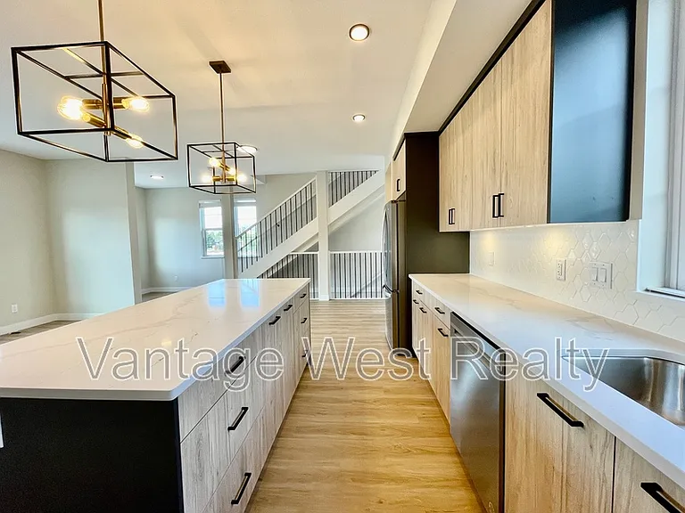 4025 Gellatly Rd S #147 — Photo 3