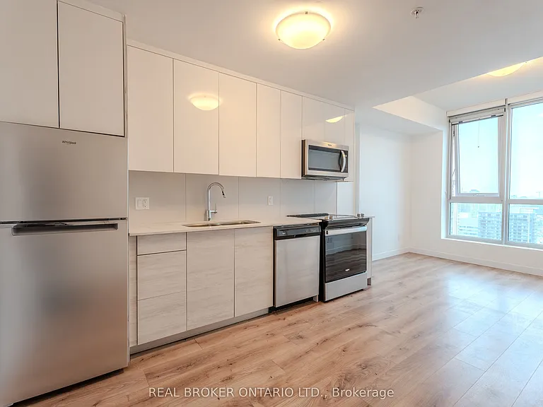 60 Frederick St #2208 — Photo 1
