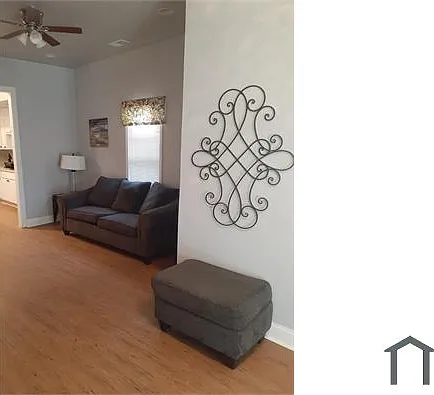 870 Coleman St — Photo 9
