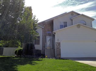 5423 S 3375 W, Roy, UT 84067