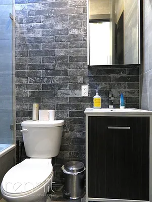 Rented by Rennit Inc. | media 50