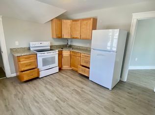 133 June St APT 3, Worcester, MA 01602