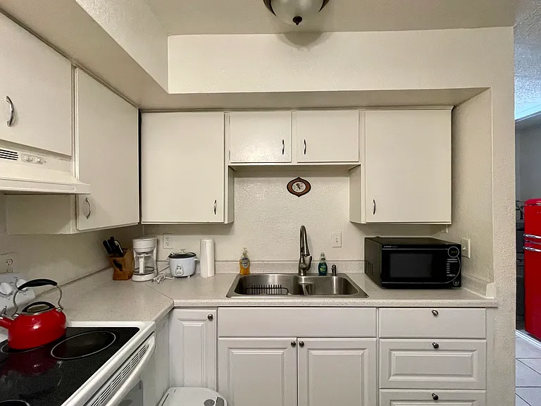 1845 Harding St #2 — Photo 16