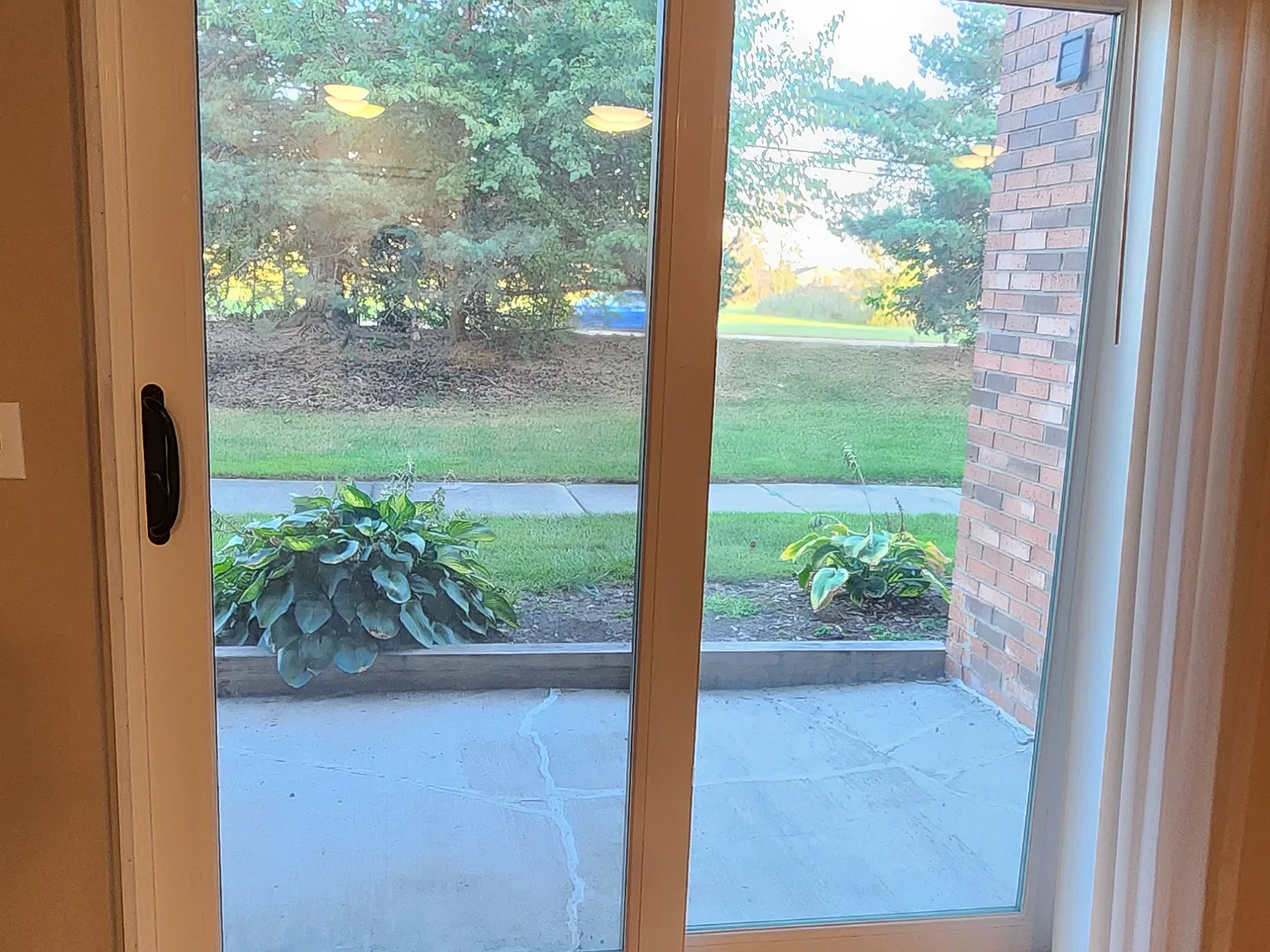 2 bed, 1068 sqft, $1,350 — Photo 2