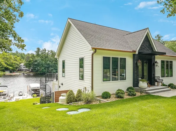 226 Lakeview Dr, Winchendon, MA 01475