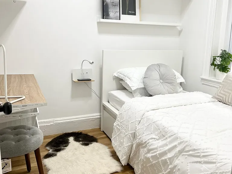 61 Phillips St #2 — Photo 24