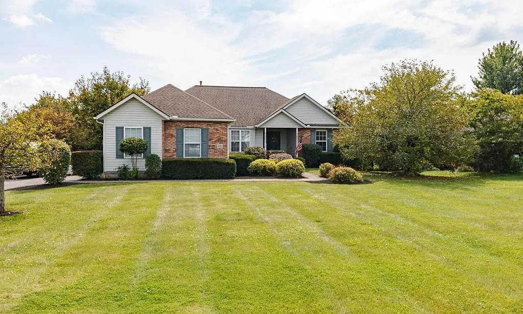 122 Jefferson Ridge Dr photo 1
