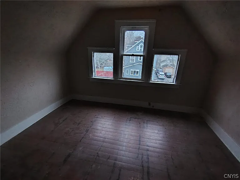 147 E Matson Ave — Photo 15