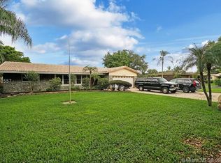 4785 SW 70th Ter, Davie, FL 33314