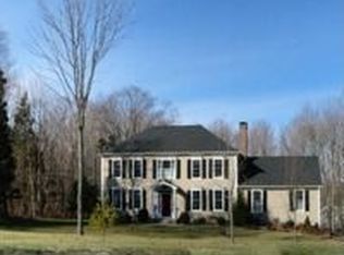 13 Stonebrook Dr, Ivoryton, CT 06442