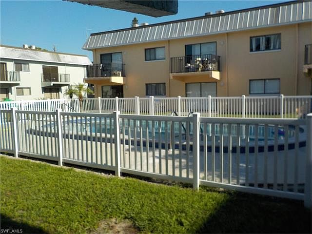 1st image of 2419 Morado St APT 303