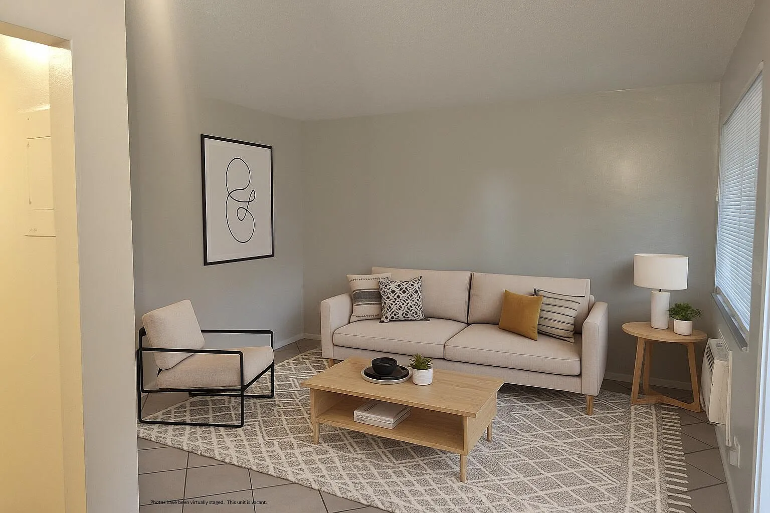 1 bed, 1.0 bath, 700 sqft, $1,500 — Photo 2