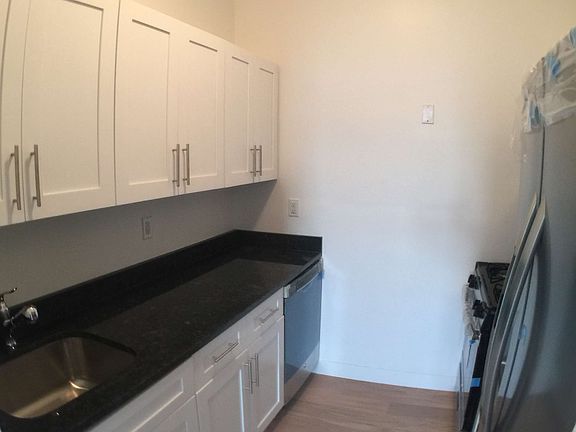 3rd image of 669 E 21st St APT 2F