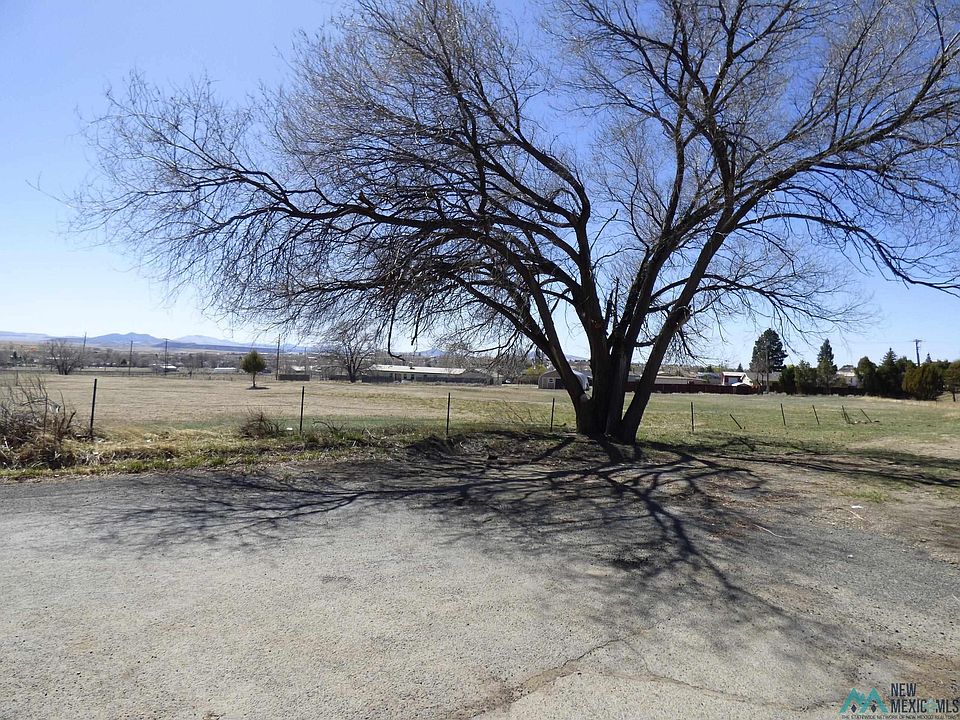1st image of S 3rd St