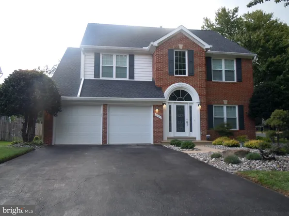 10401 Grandhaven Ave, Upper Marlboro, MD 20772