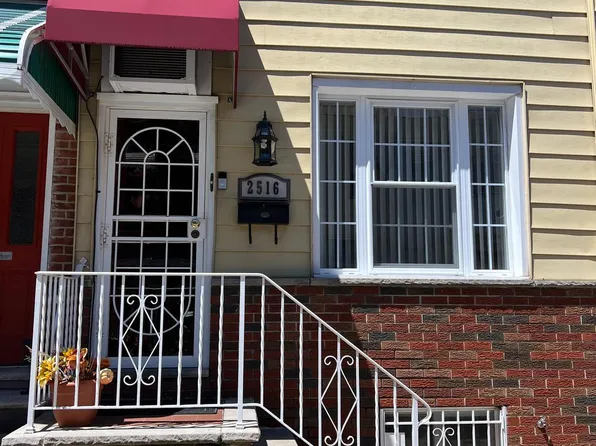 2516 S Darien St, Philadelphia, PA 19148