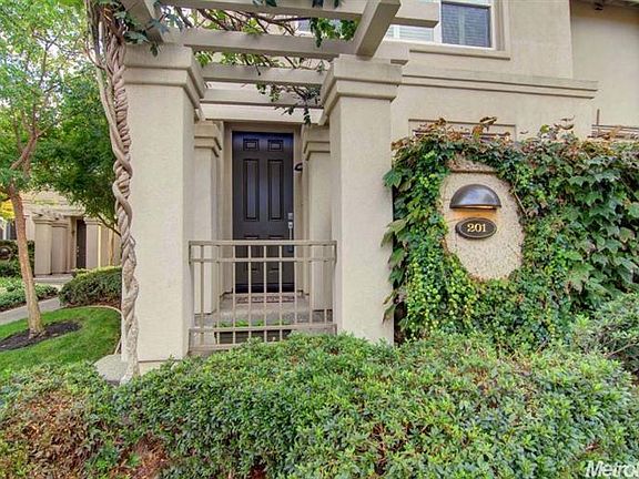 2nd image of 11290 Stanford Court Ln Unit 201