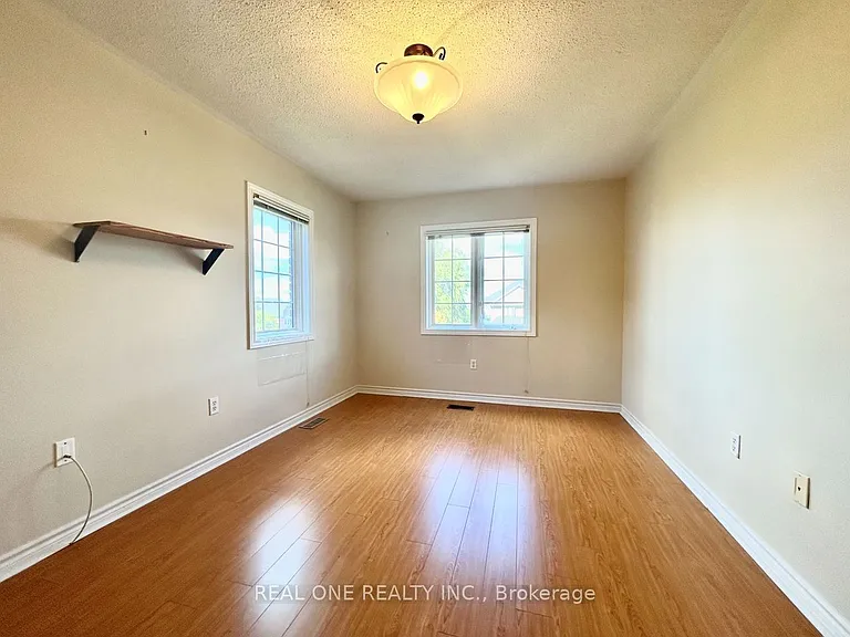 48 Primeau Dr — Photo 16