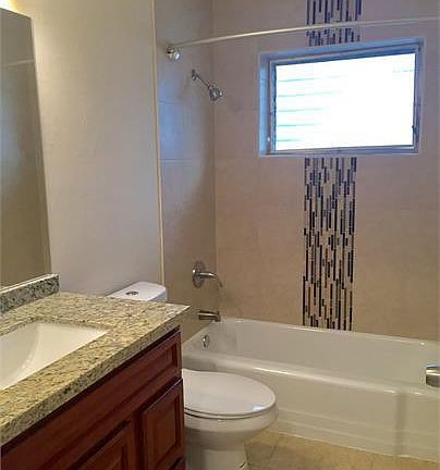 3rd image of 2255 NE 51st St #10514773