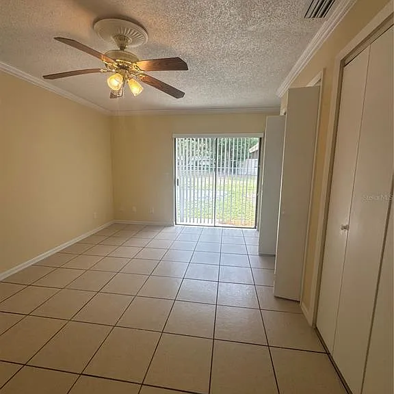 2329 Pine Tree Ct — Photo 21