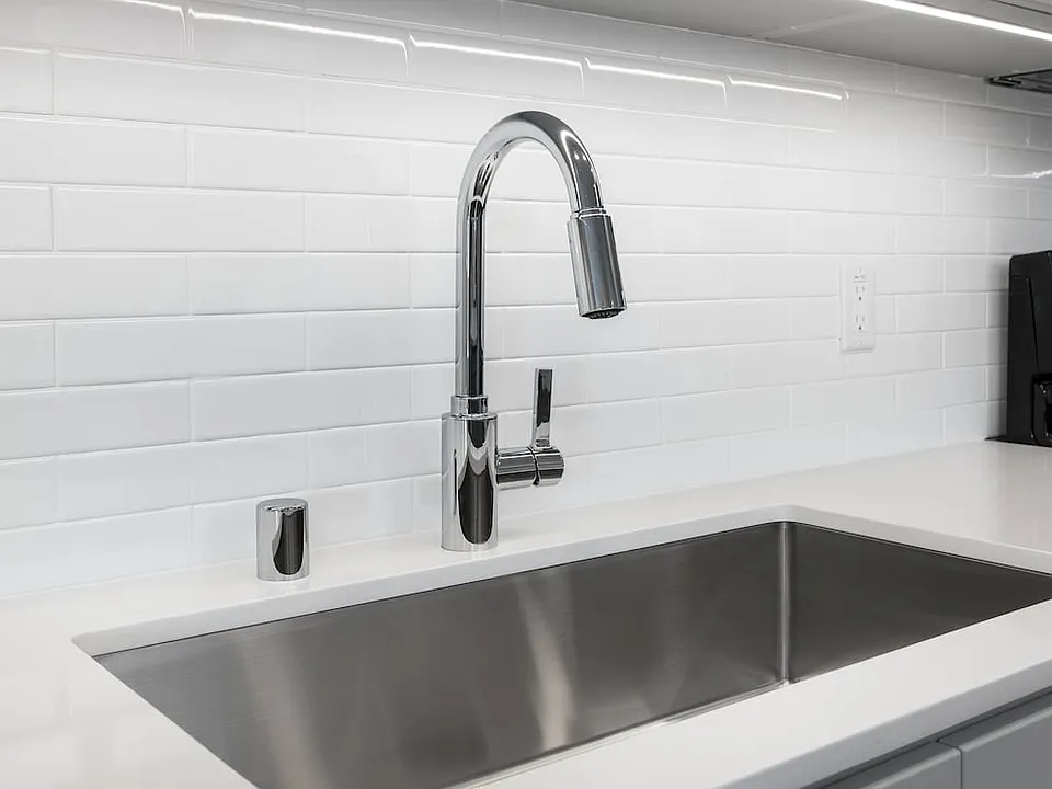Kitchens with modern fixtures