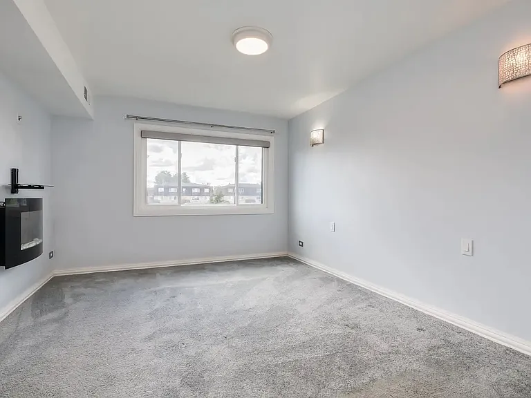 4000 Bayside Dr #205 — Photo 13