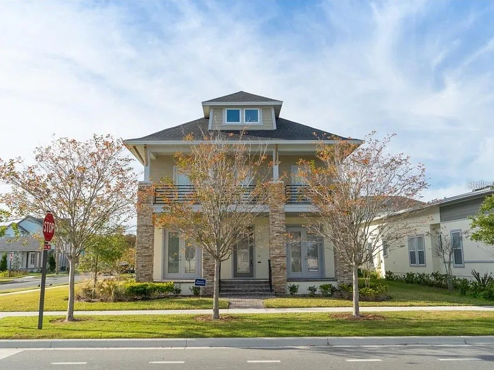 8001 Nemours Pkwy