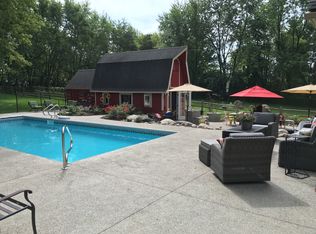 3005 Old Plank Rd, Milford, MI 48381