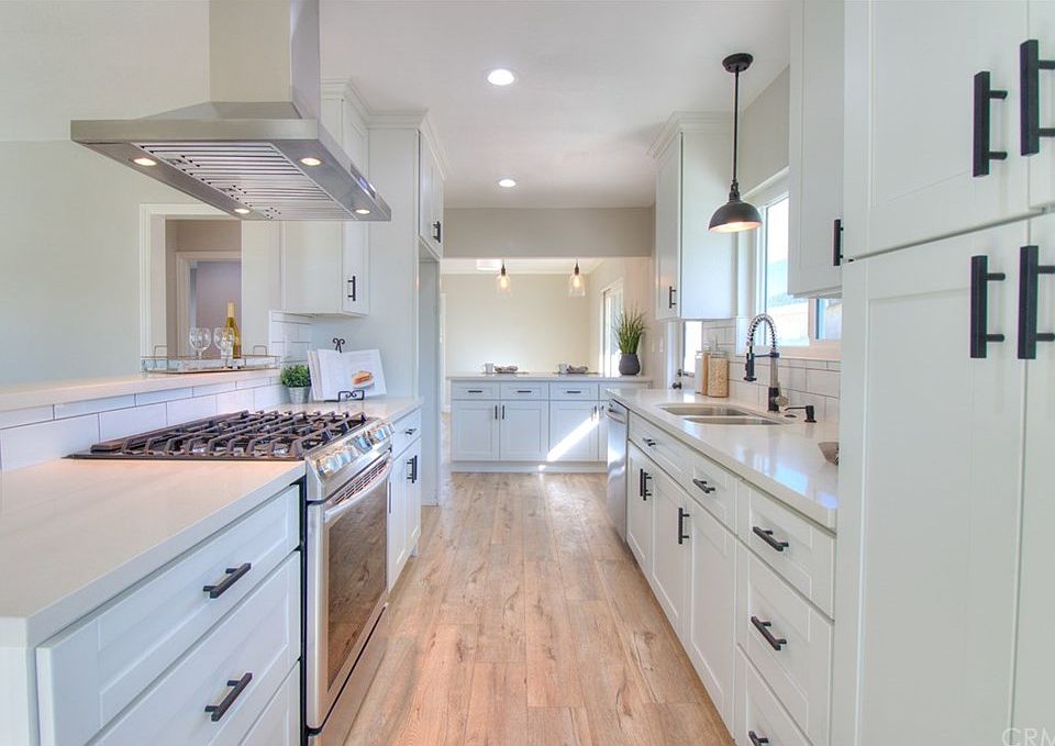 1st image of 5539 Ashworth St