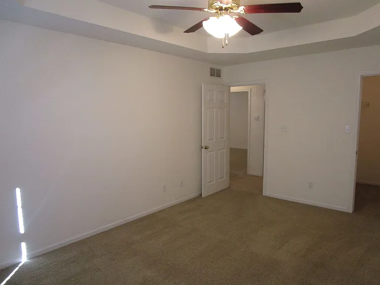 1725-1727 Louise Cir — Photo 25