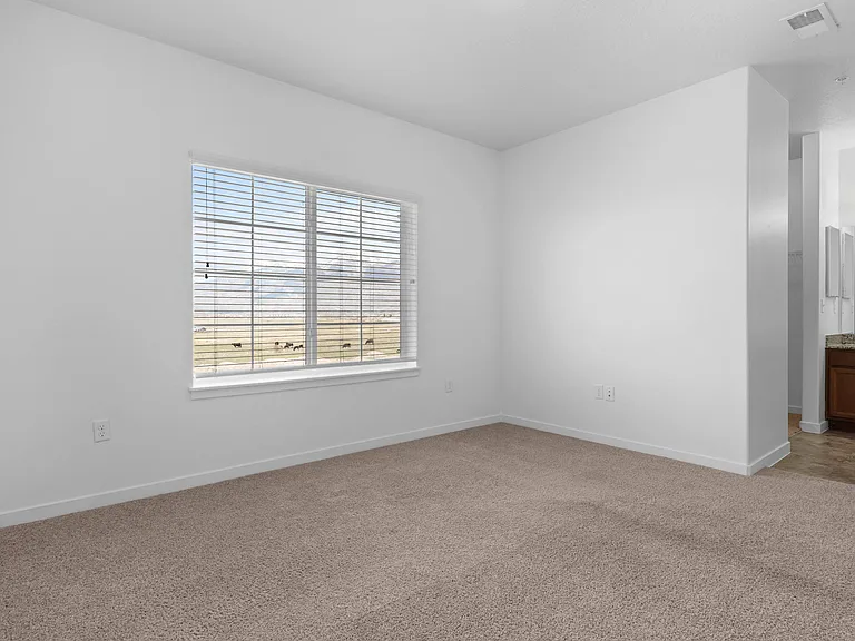 Outlook Apartments — Photo 56