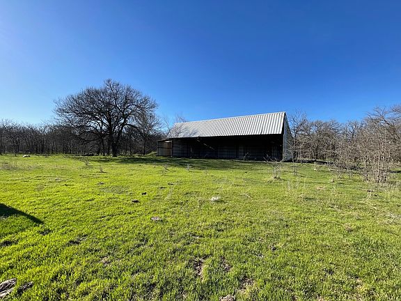 3rd image of 3141 Rogers Rd