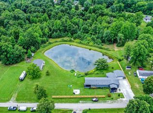 8052 Whispering Pines Dr, Morgantown, IN 46160