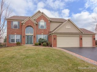 2 Snead Ct, Bolingbrook, IL 60490